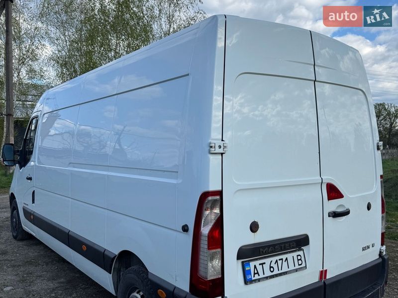 Грузовой фургон Renault Master 2017 в Ивано-Франковске
