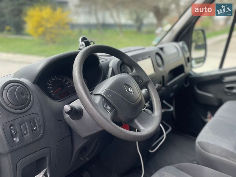 Вантажний фургон Renault Master 2018 в Луцьку