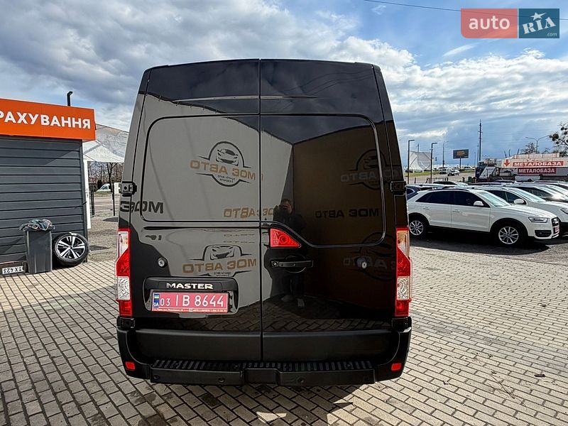 Грузовой фургон Renault Master 2022 в Ровно