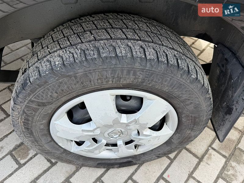 Грузовой фургон Renault Master 2022 в Ровно