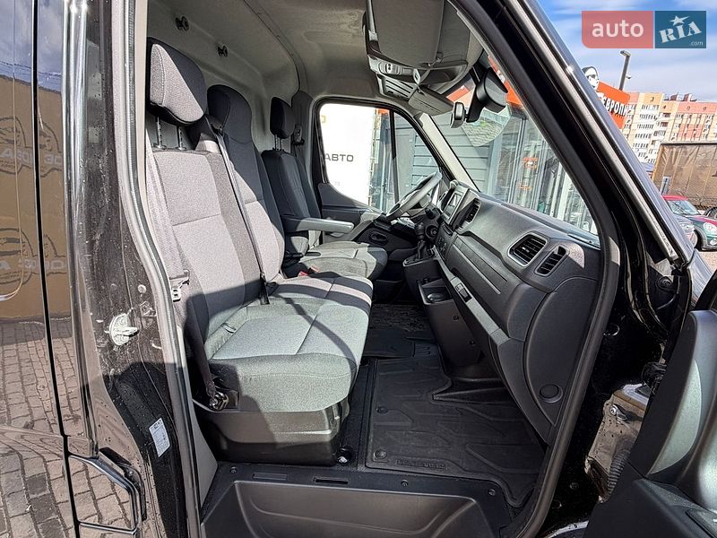 Грузовой фургон Renault Master 2022 в Ровно