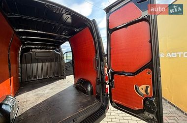 Грузовой фургон Renault Master 2022 в Ровно