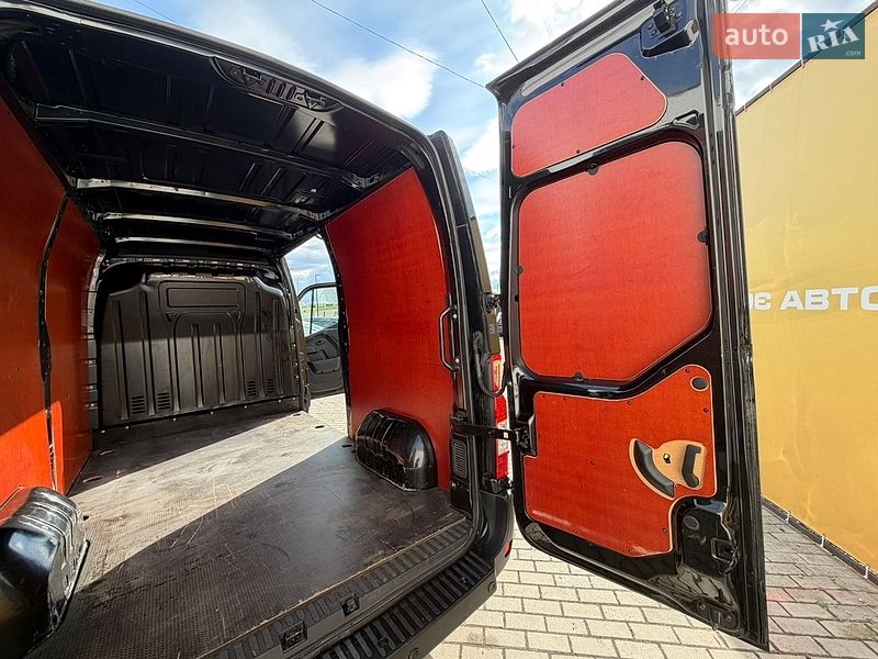 Грузовой фургон Renault Master 2022 в Ровно