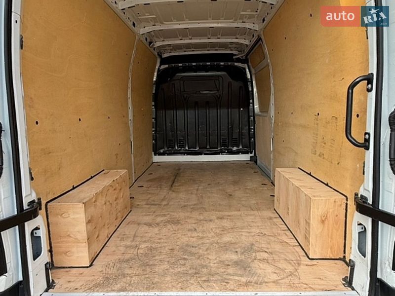 Грузовой фургон Renault Master 2019 в Бердичеве