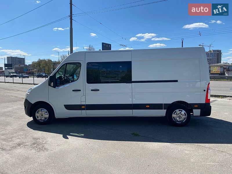 Вантажний фургон Renault Master 2015 в Києві