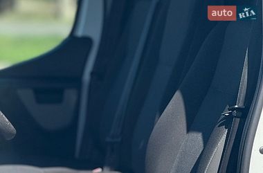 Вантажний фургон Renault Master 2017 в Києві