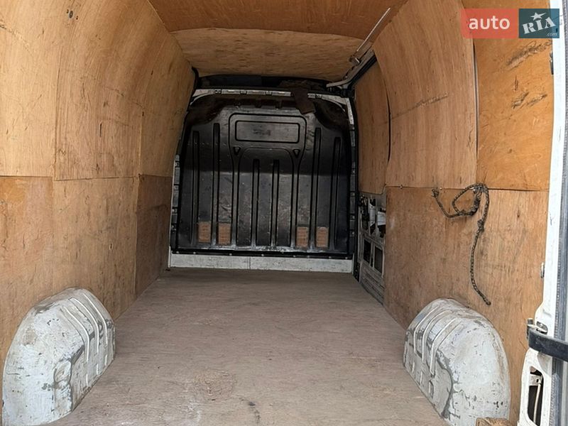 Вантажний фургон Renault Master 2016 в Харкові