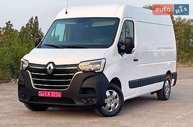Вантажний фургон Renault Master 2021 в Дніпрі