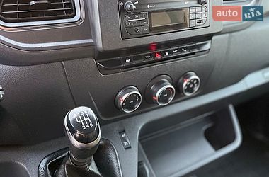 Вантажний фургон Renault Master 2021 в Дніпрі