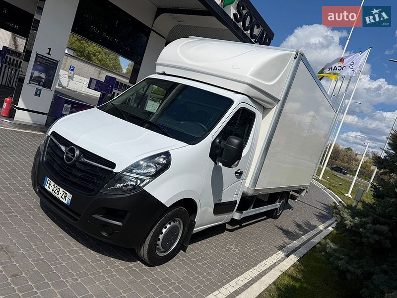 Renault Master