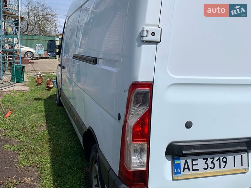 Вантажний фургон Renault Master 2011 в Житомирі