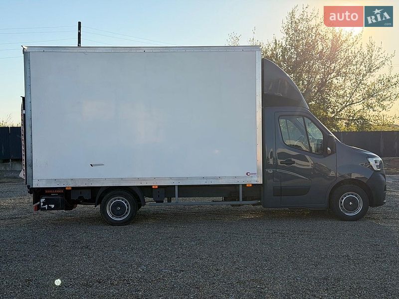 Вантажний фургон Renault Master 2020 в Дубні
