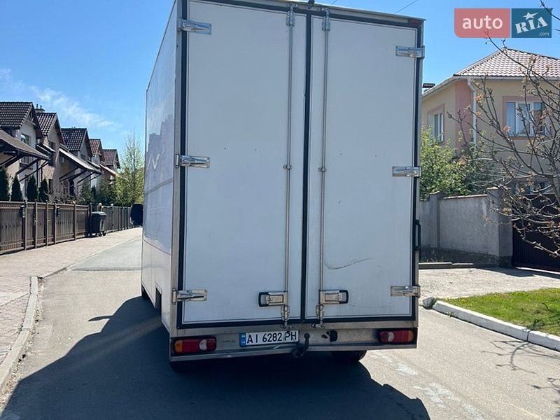Інші вантажівки Renault Master 2012 в Києві
