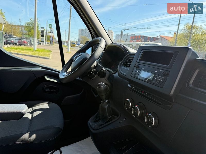 Вантажний фургон Renault Master 2022 в Одесі