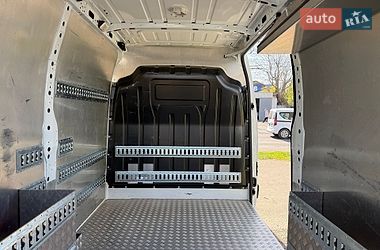 Вантажний фургон Renault Master 2022 в Одесі