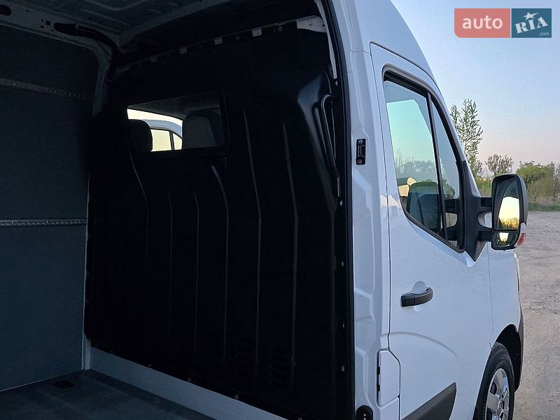 Грузовой фургон Renault Master 2023 в Житомире