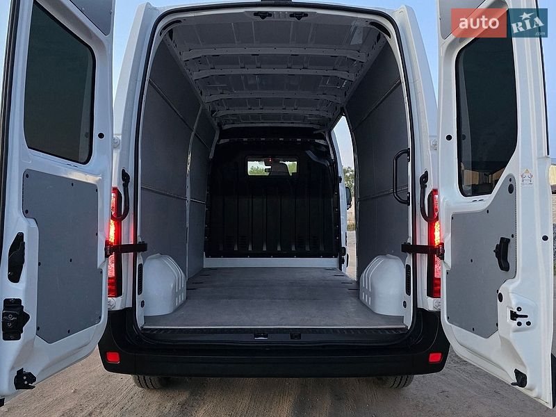 Грузовой фургон Renault Master 2023 в Житомире