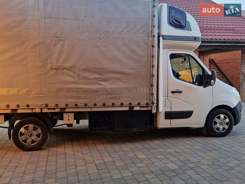 Грузовой фургон Renault Master 2015 в Кропивницком