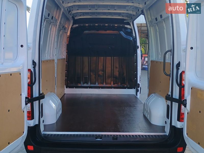 Грузовой фургон Renault Master 2020 в Дубно