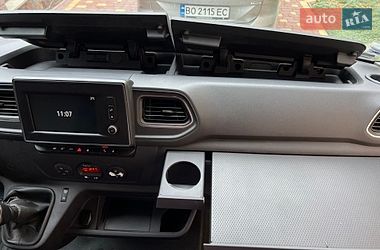 Вантажний фургон Renault Master 2019 в Тернополі