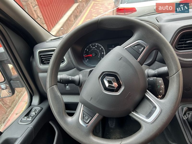 Вантажний фургон Renault Master 2019 в Тернополі