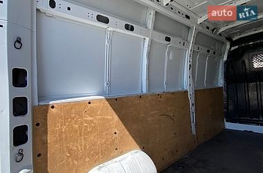 Грузовой фургон Renault Master 2019 в Киеве
