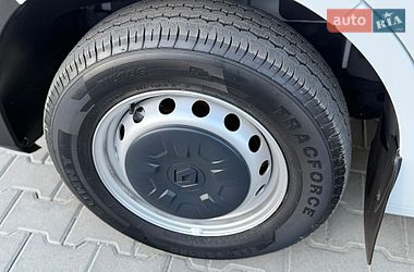Грузовой фургон Renault Master 2021 в Дубно