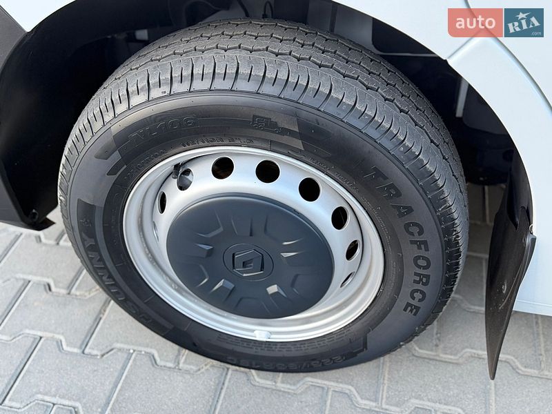 Грузовой фургон Renault Master 2021 в Дубно