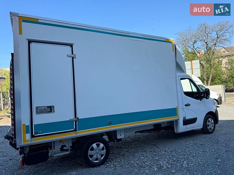 Грузовой фургон Renault Master 2022 в Ровно
