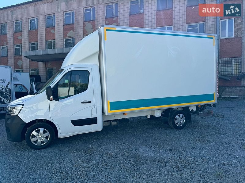 Грузовой фургон Renault Master 2022 в Ровно
