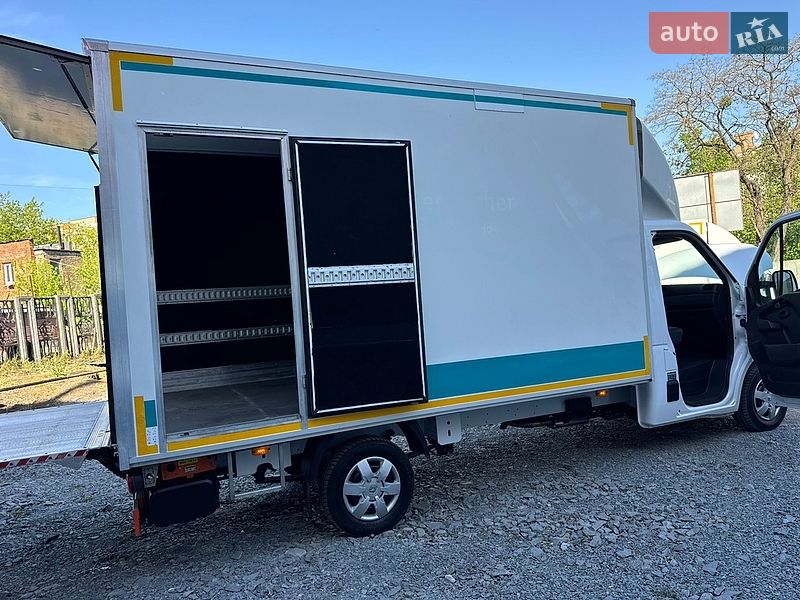 Грузовой фургон Renault Master 2022 в Ровно