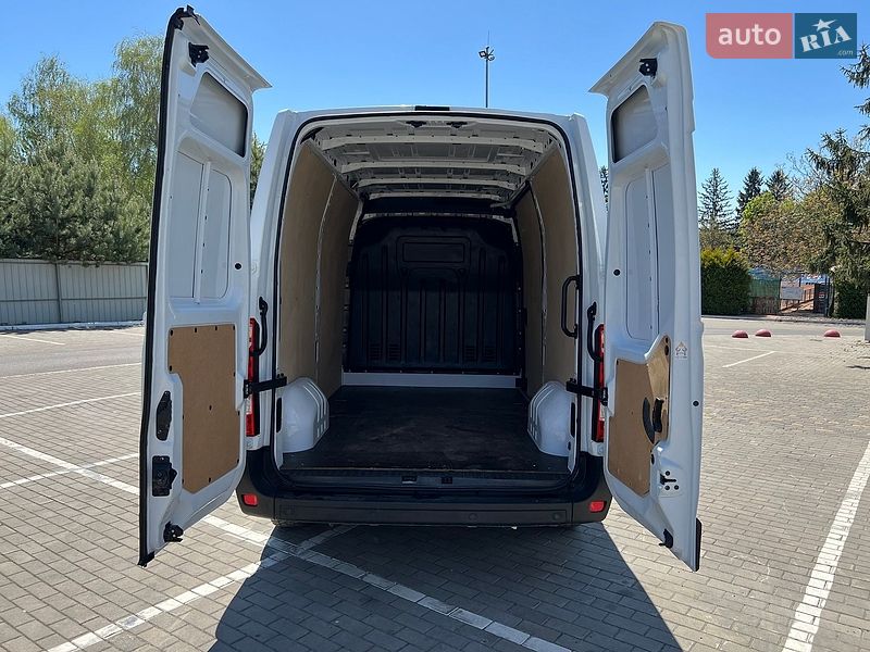 Грузовой фургон Renault Master 2021 в Луцке