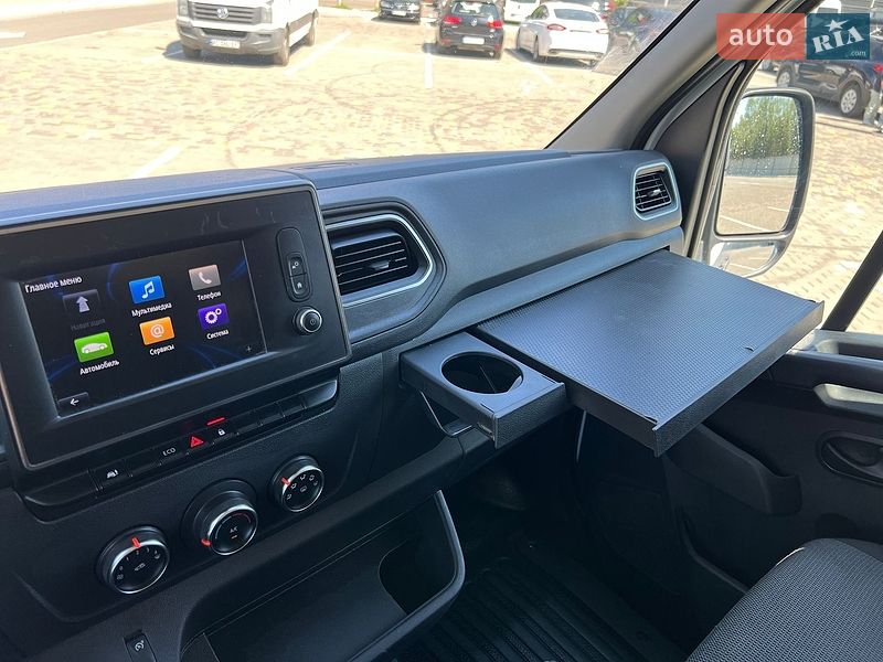 Грузовой фургон Renault Master 2021 в Луцке