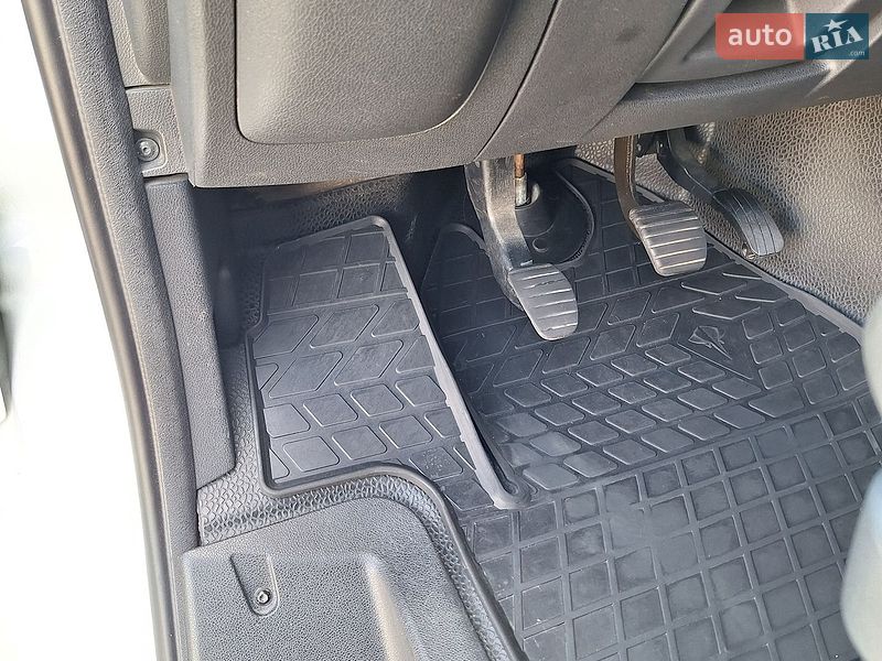Грузовой фургон Renault Master 2018 в Львове