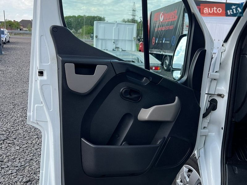 Тентований Renault Master 2017 в Ковелі
