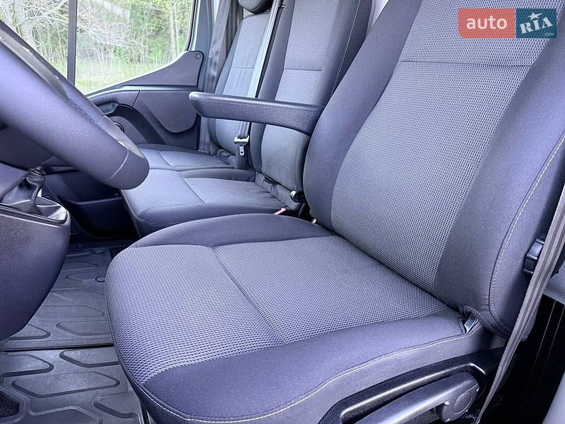 Грузовой фургон Renault Master 2022 в Киеве