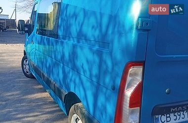 Мінівен Renault Master 2012 в Березні