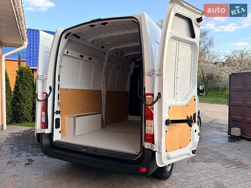Грузовой фургон Renault Master 2020 в Фастове