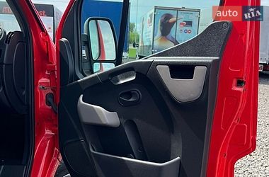 Вантажний фургон Renault Master 2016 в Ковелі