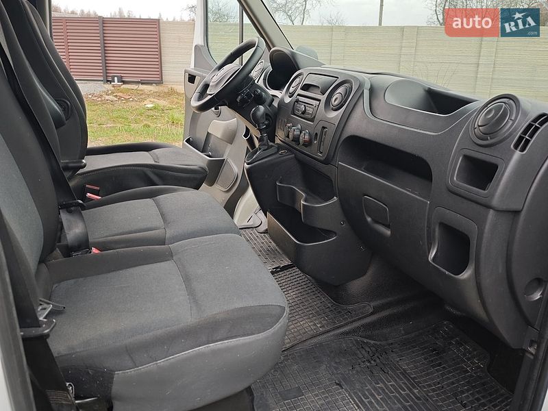 Вантажний фургон Renault Master 2018 в Луцьку