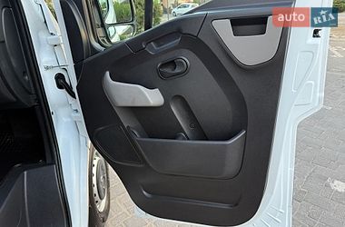 Грузовой фургон Renault Master 2018 в Дубно
