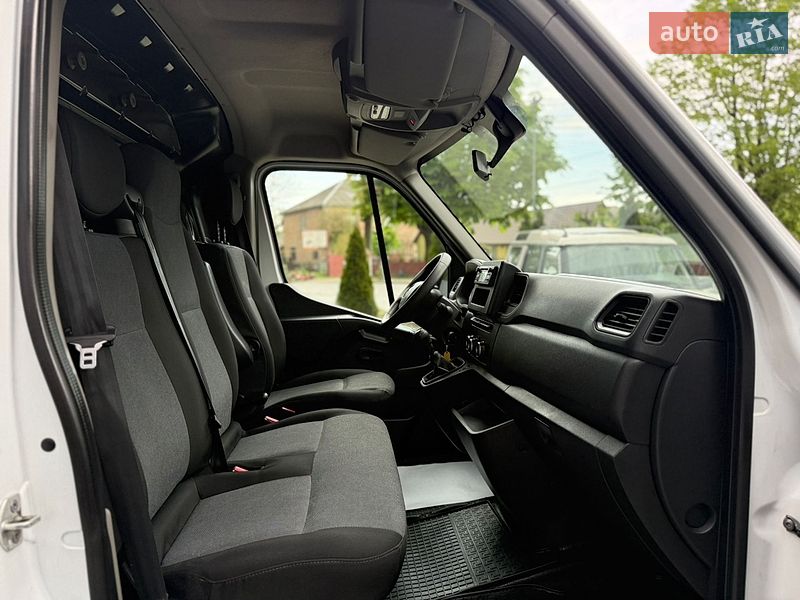 Грузовой фургон Renault Master 2021 в Черновцах