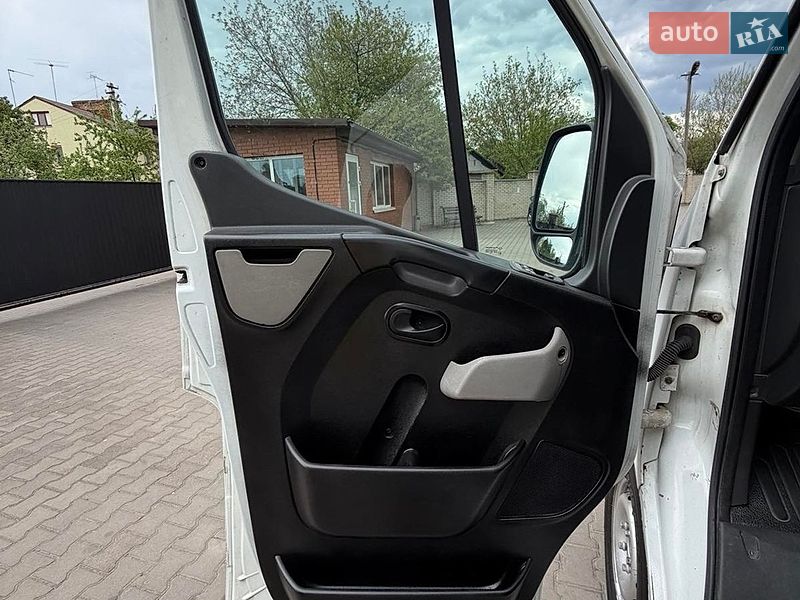 Рефрижератор Renault Master 2013 в Луцке