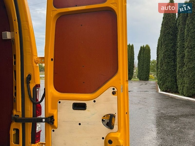 Грузовой фургон Renault Master 2018 в Дубно