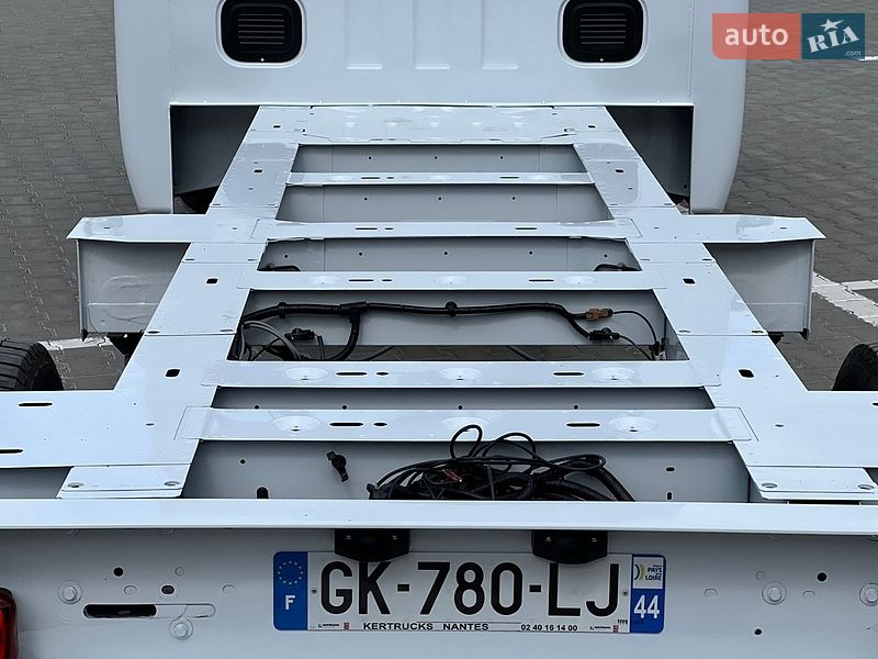 Шасси Renault Master 2022 в Дубно