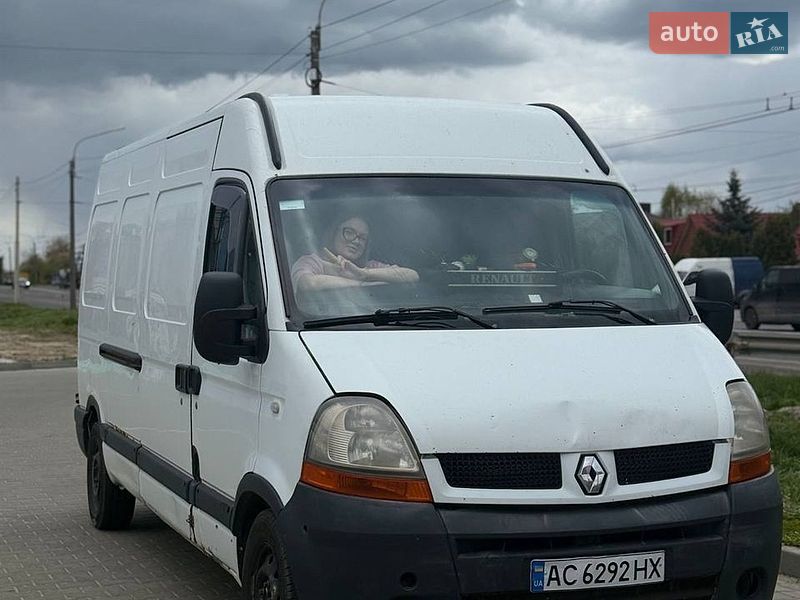 Вантажний фургон Renault Master 2006 в Луцьку