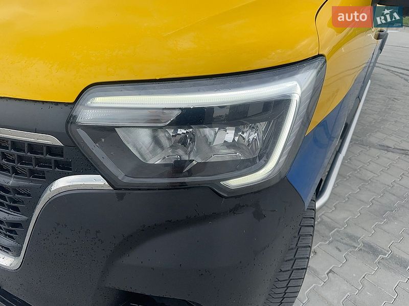 Грузовой фургон Renault Master 2020 в Львове