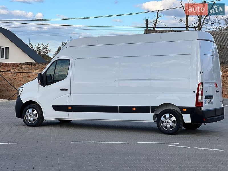 Вантажний фургон Renault Master 2021 в Дубні