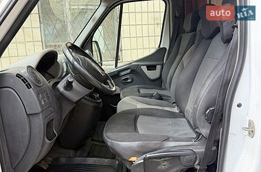 Вантажний фургон Renault Master 2012 в Києві