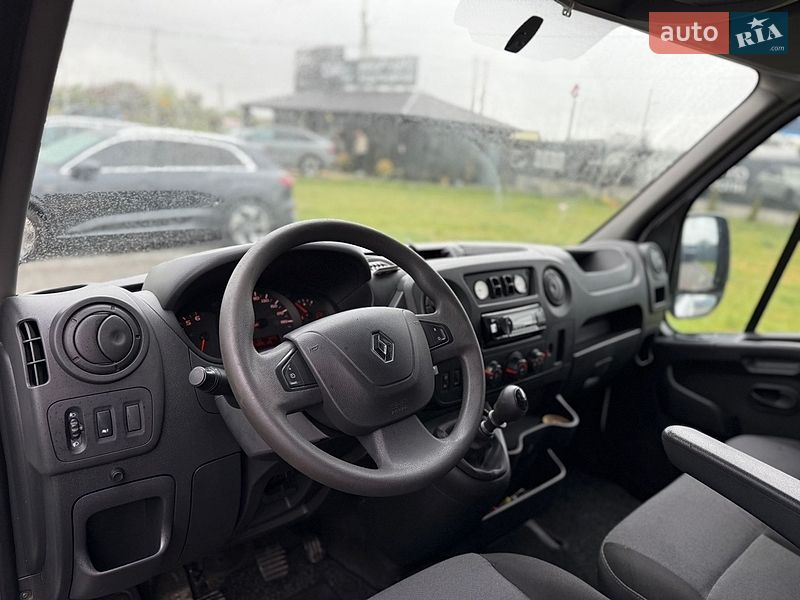 Автовоз Renault Master 2018 в Львові